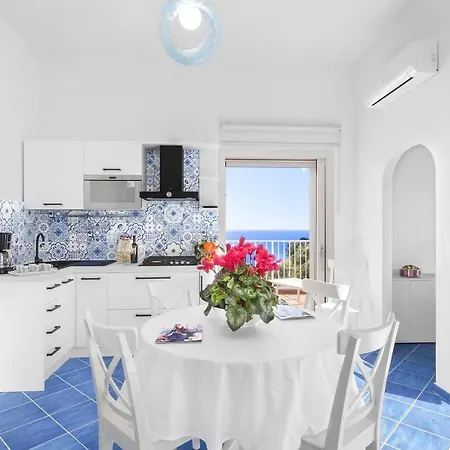 Bluevista Dreamscape -terrace Jacuzzi/hot Tub Holiday home Positano